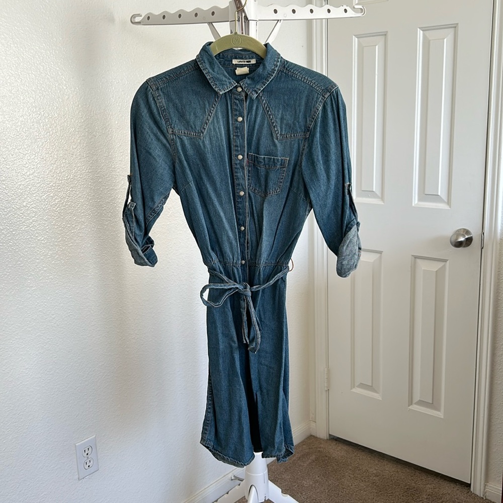 Levi’s Long Sleeve Denim Dress